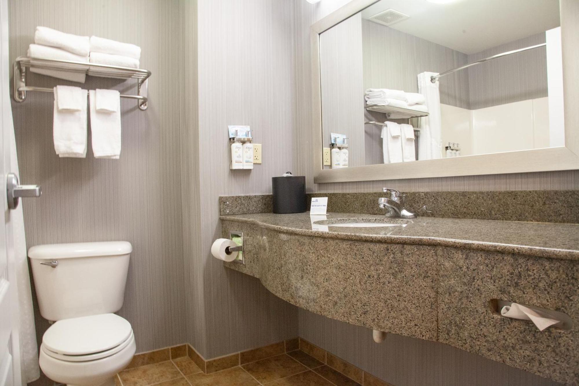 Holiday Inn Express Jackson By Ihg מראה חיצוני תמונה