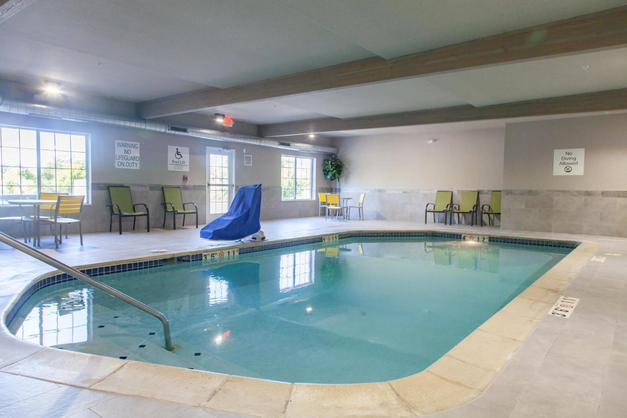 Holiday Inn Express Jackson By Ihg מראה חיצוני תמונה