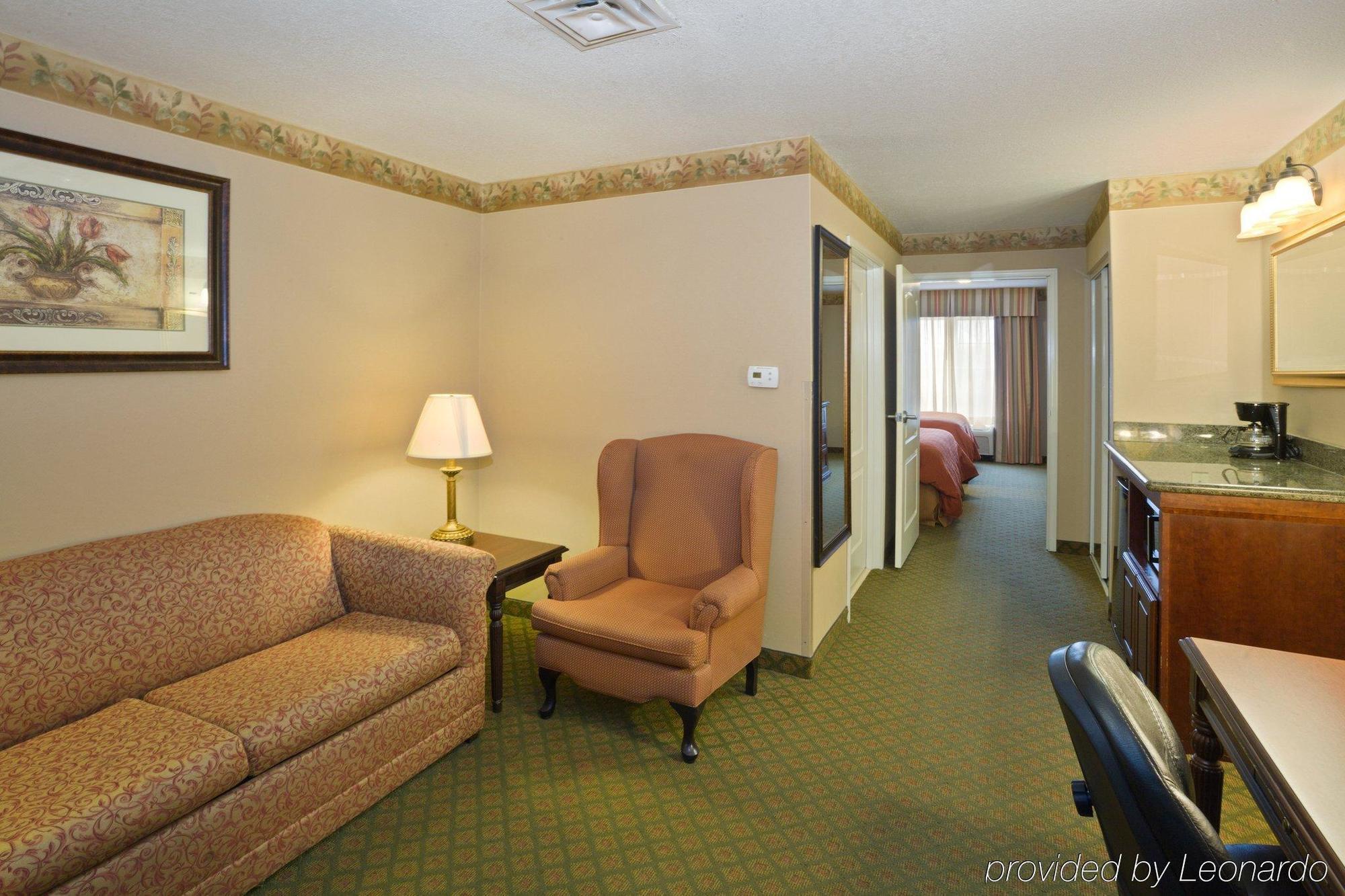 Holiday Inn Express Jackson By Ihg מראה חיצוני תמונה